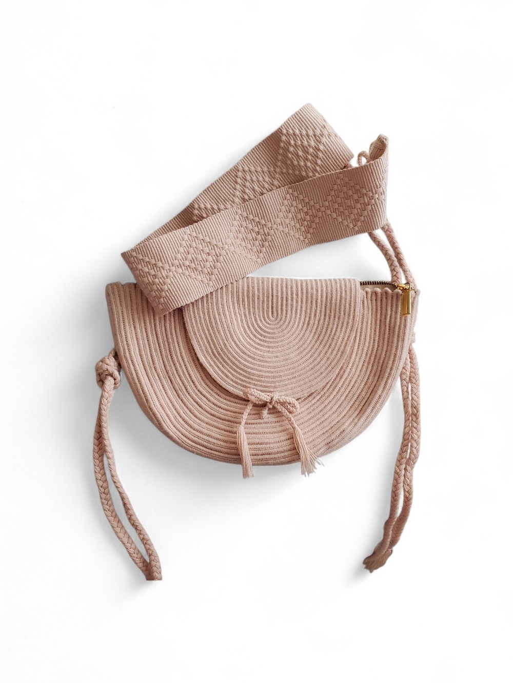 Sophie Anderson Jess Woven Half-Moon Crossbody Bag - Blush